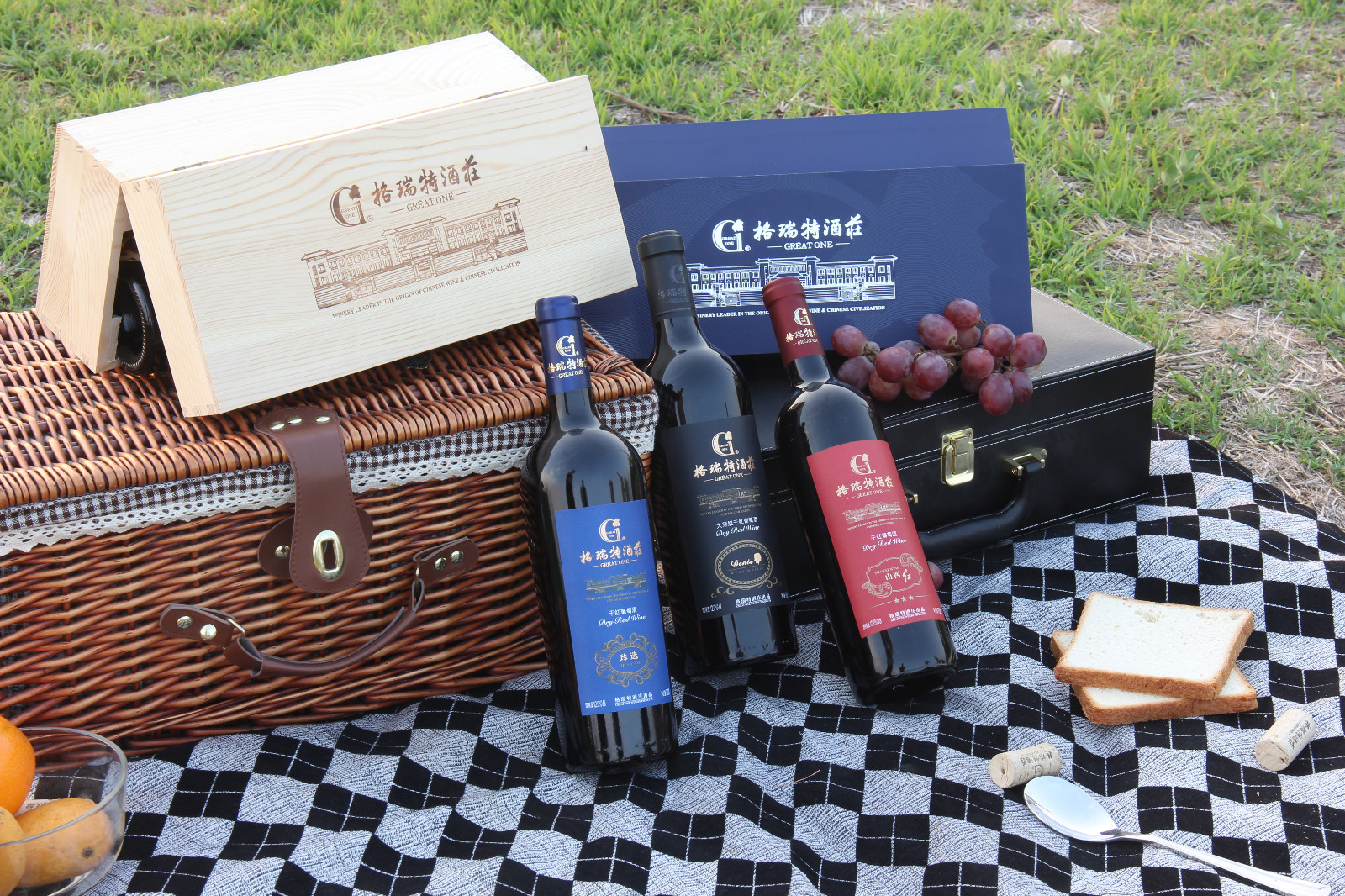 16628896789455.jpg IMG_1808干紅各一支組合 副本.jpg